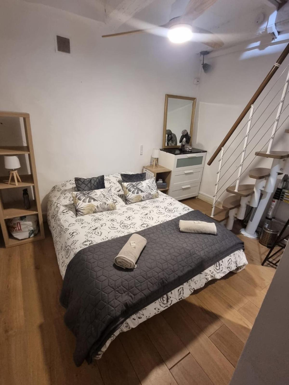 Beau Duplex Sur Le Vieux Port Lägenhet Marseille Exteriör bild